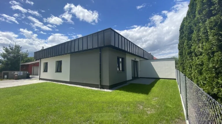 Pronájem bytu 4+kk, 80 m² + 130 m² zahrada, Roudné