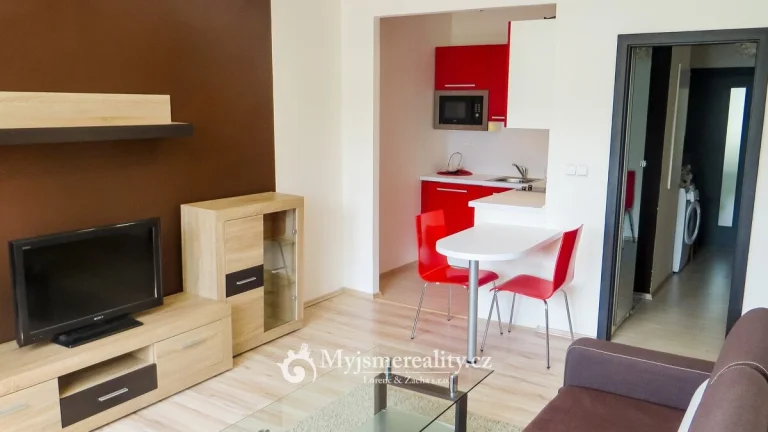 Pronájem bytu 2+kk, 36 m2 - Brno - Bystrc, Laštůvkova