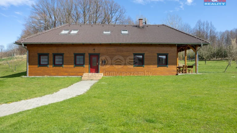 Prodej rodinného domu, 130 m², Černá Voda