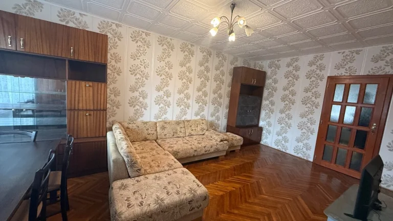 Slnečný 3 izbový byt za 103000,- Eur - pri BILLE