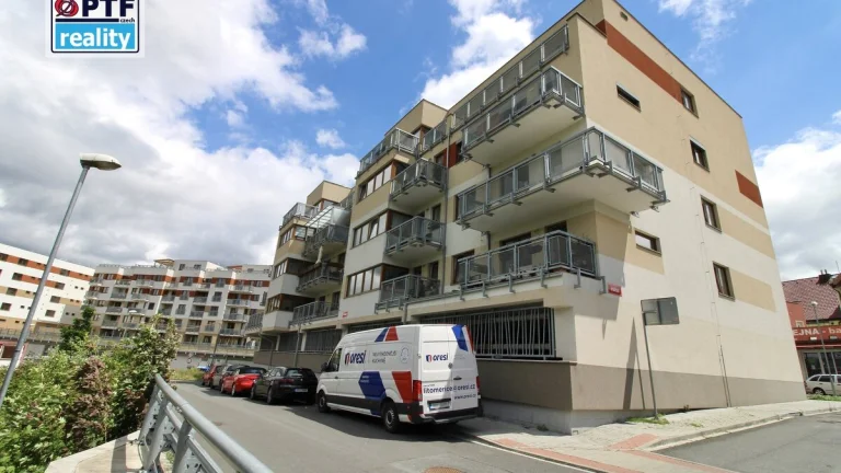 Pronájem parkovacího stání (13 m2) - Plzeň, ulice Rybářská