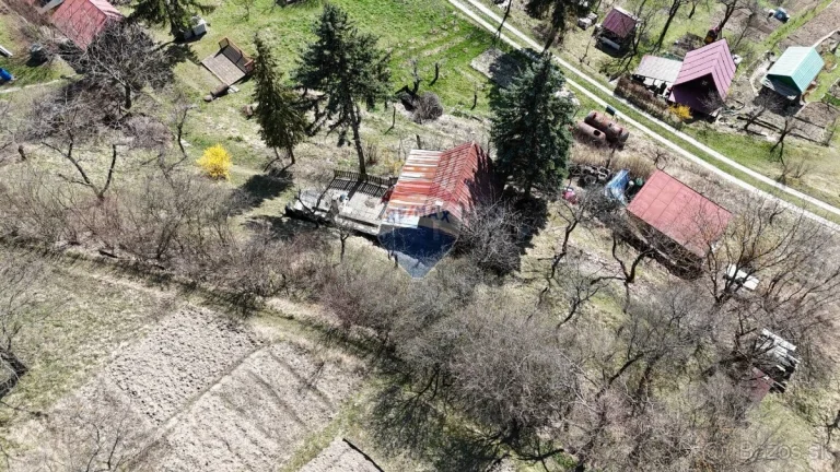 Na predaj chata Dolný Kubín, Bysterec (1090 m2)