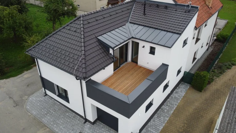 Pronájem novostavby rodinného domu 4+kk s terasou, v obci Li
