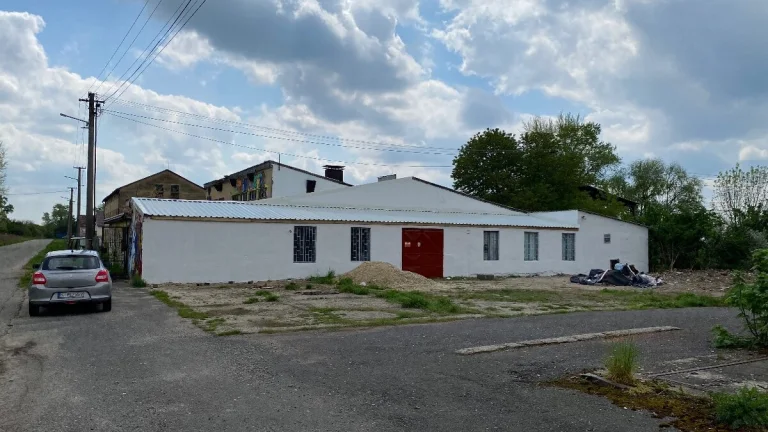 Sklad/Garáž 90m2 - Kopčany