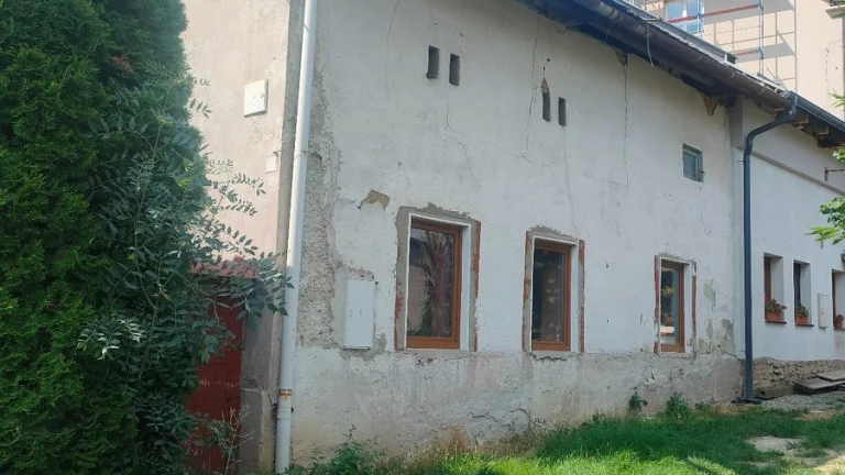 Řadový dům ke kompletní rekonstrukci Dub nad Moravou