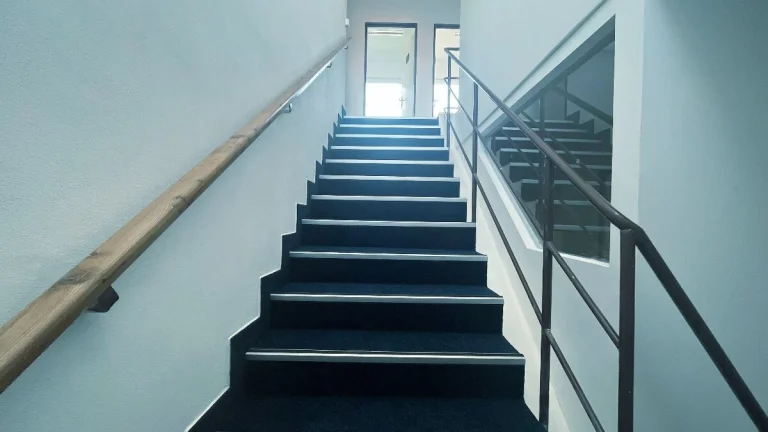 PRONÁJEM KANCELÁŘÍ VE FRENŠTÁTĚ POD RADHOŠTĚM