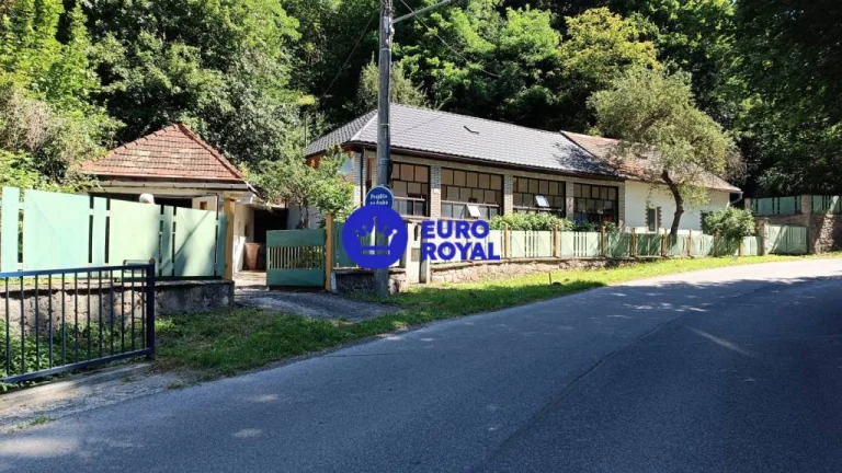Na predaj dom v obci Vyhne iba 400m od Vodného raja.
