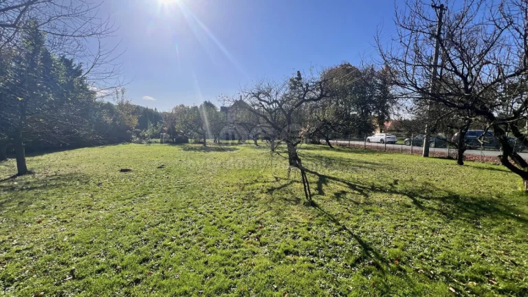Prodej stavebního pozemku 1304m2, Petřvald, ul. Sokolská