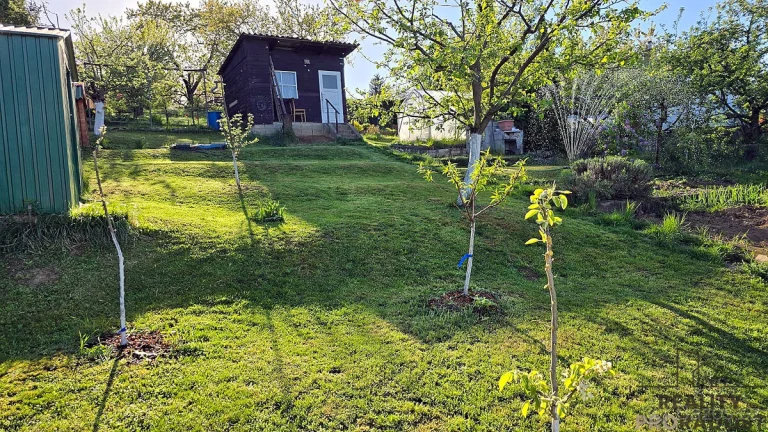 Prodej zahrada OV 391m2 Olomouc Slavonín