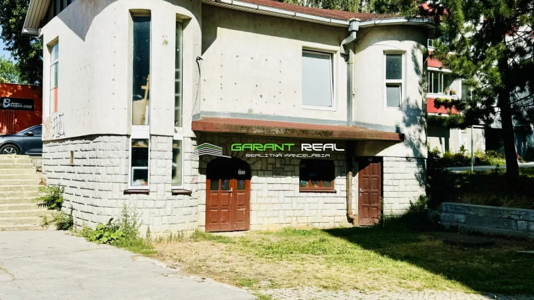 Prenájom obchodný priestor 120 m2, ul. Martina Benku, Prešov