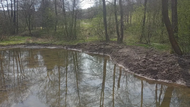 Pozemek Dlouhý Most 4526 m² - 167 Kč/ m2