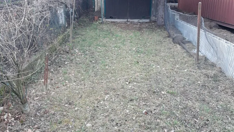 Pronájem garáže se zahradou - Ústí nad Labem