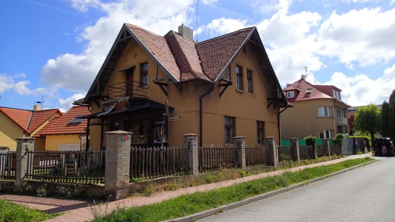 Prodej rodinného domu 5+1, 180 m2, pozemek 422 m2, Hekova, P