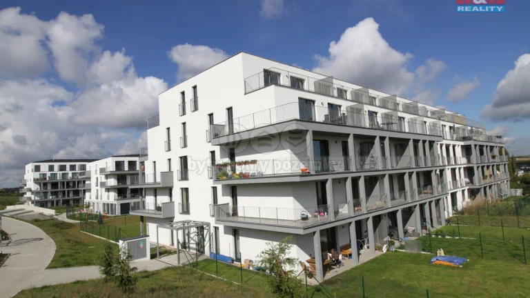 Pronájem obchod a služby v Horoměřicích, ul. Velvarská