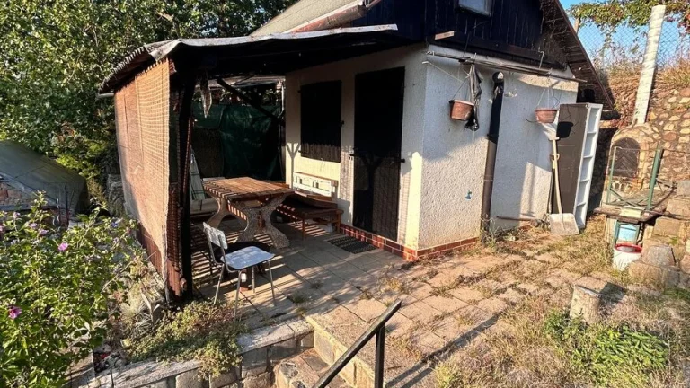 Prodej zahrady s chatkou, CP 284m2, obec Hrušovany u Brna
