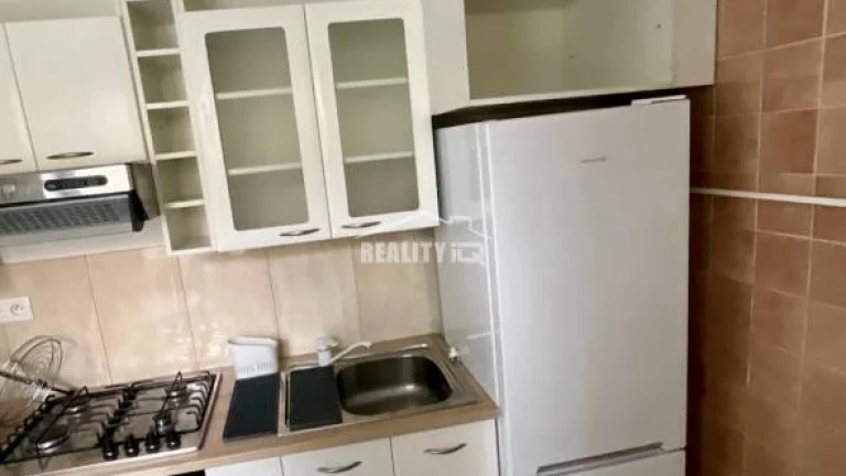 Ponúkame na prenájom 3 - izbový byt s výmerou 60 m2 Nová Dub