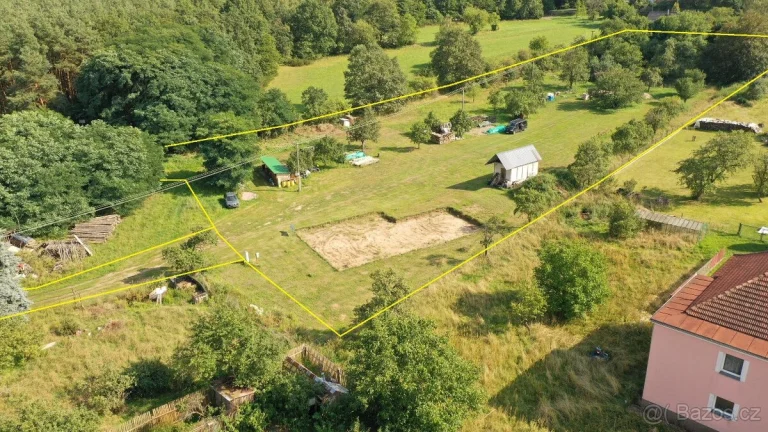 Prodej pozemku 7132 m² Morašice (okr. Pardubice)