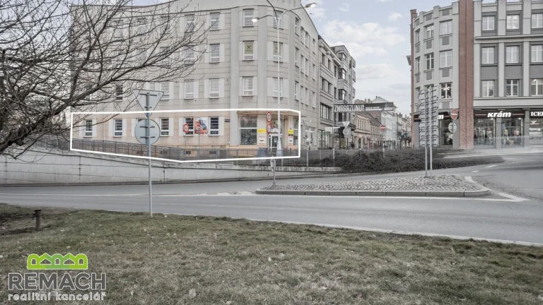 Pronájem obchodních prostor, 137 m2 - Náchod, ev.č. 03163