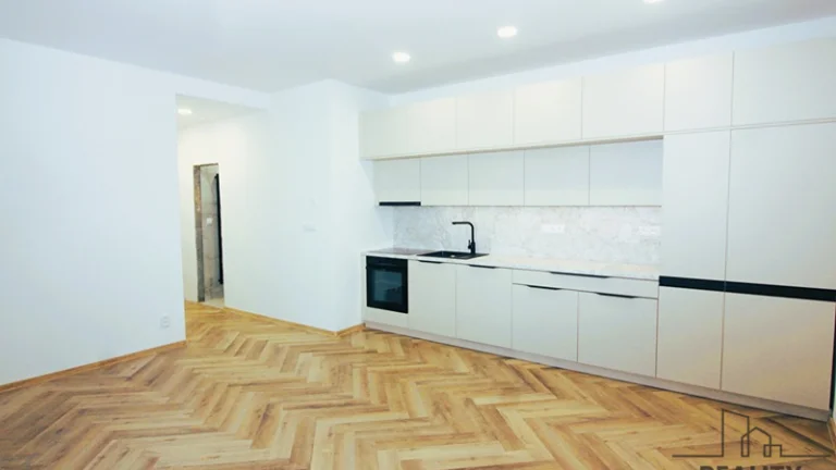 Dlouhodobý pronájem Bytu 2KK Znojmo