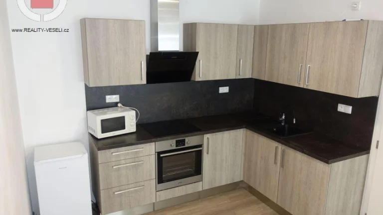 Pronájem bytu 2+kk v centru města Veselí nad Moravou, 55 m2