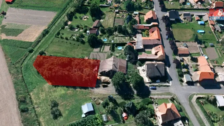 Prodej pozemku k bydlení, 956 m², Koštice
