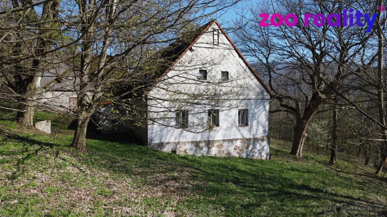 Rekreační objekt, Rašov, Klíny, 15.554 m2 pozemek