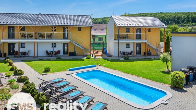 Prodej investičního apartmánového areálu – Milovice u Mikulo