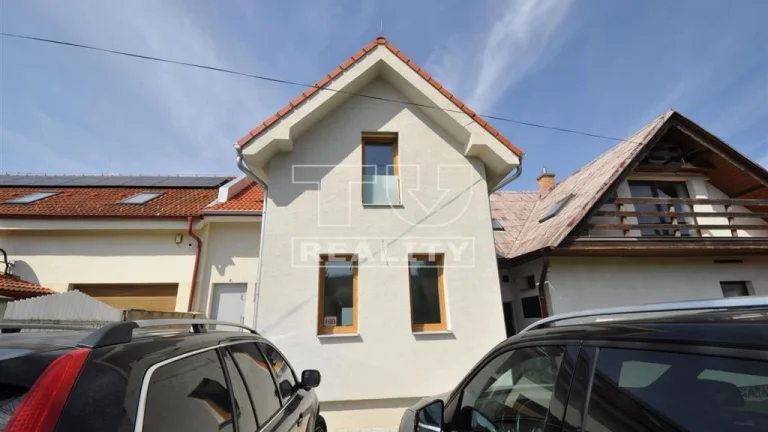 Hotovo, skolaudované, nasťahujte sa Rodinný dom v...