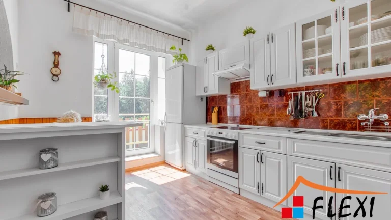 Prodej vily (241 m2) s výjimečným pozemkem (3528 m2), Čelad