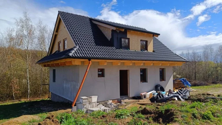 REKREAČNÁ CHATA 3 - 4 izbová, výstavba kdekoľvek