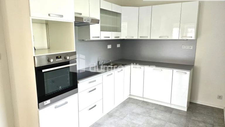 pronájem bytu 2+1/B, 59 m2, Lovosice