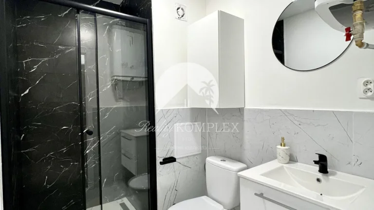 Reality KOMPLEX s.r.o. Vám ponúka na PREDAJ štýlový 1 izbový