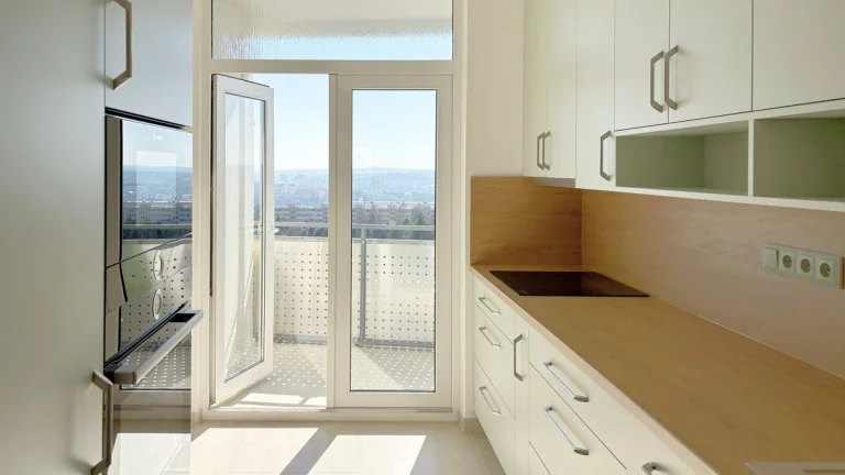 Prodej kompletně zrekonstruovaného bytu 3+1, 67 m2 - Brno -