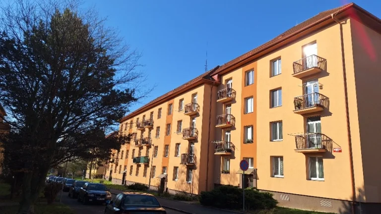 Pronájem 2+1 s balkonem, 59 m², Příbram
