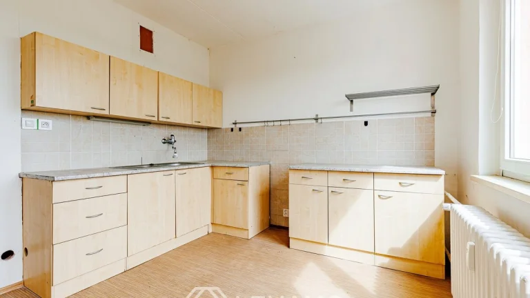 Prodej bytu 2+1, 57 m2 - Znojmo, ev.č. 00252