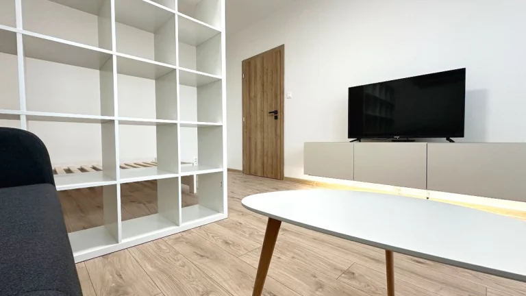 Prenájom 1 izbový byt, Jantárová, Košice