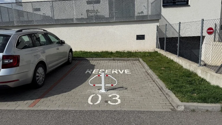 Parkovacího stání - Brno Sadová