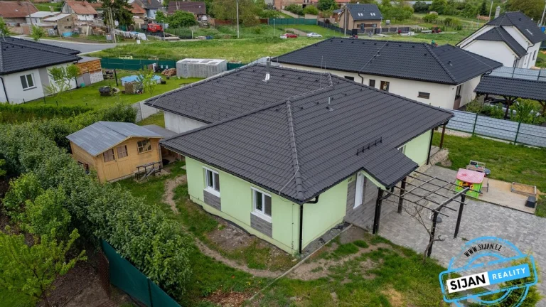 Prodej rodinného domu, pozemek 753 m2 - Hrubčice