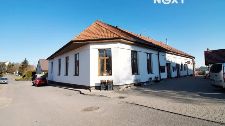 Prodej komerční Restaurace, 812㎡