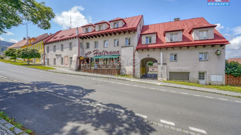 Prodej hotelu, penzionu, 950 m², Klenčí pod Čerchovem