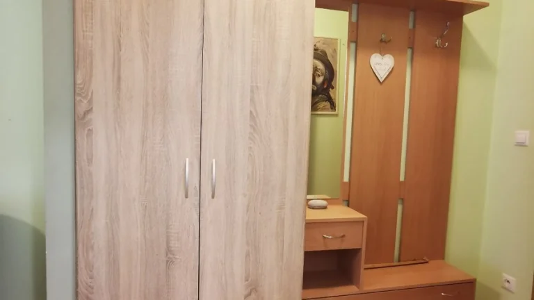 Priestranný 1-izbový apartmán s balkónom