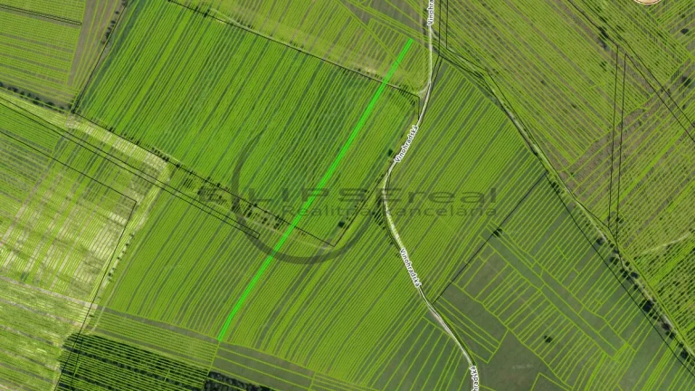 NA PREDAJ poľnohosp. pôda 1.651 m2 v podiele 1/1 v Lozorne