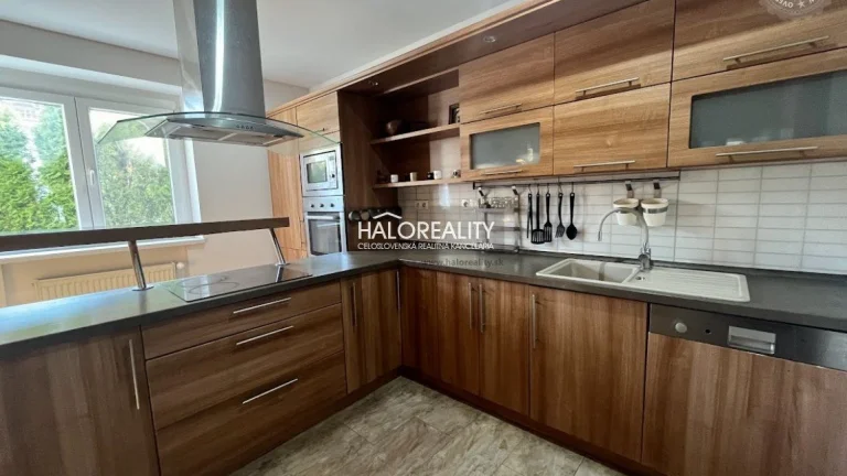 HALO reality - Predaj, rodinný dom Senec