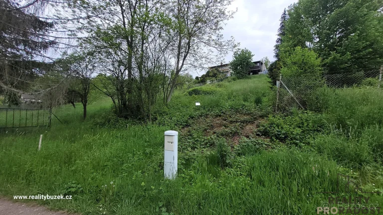 Prodej pozemku - Ptenský Dvorek