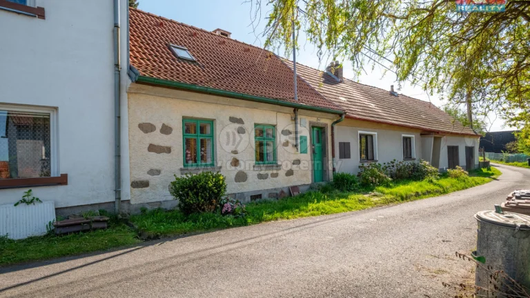 Prodej chalupy, 65 m², Nalžovské Hory