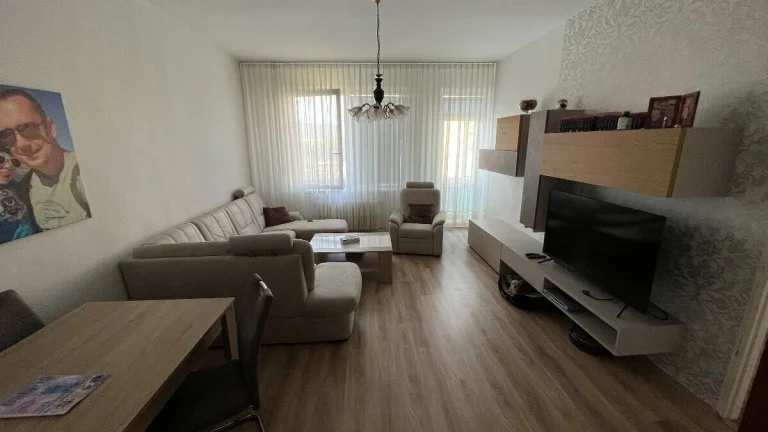 Prenájom 3i bytu v Rači, Dopravná ulica
