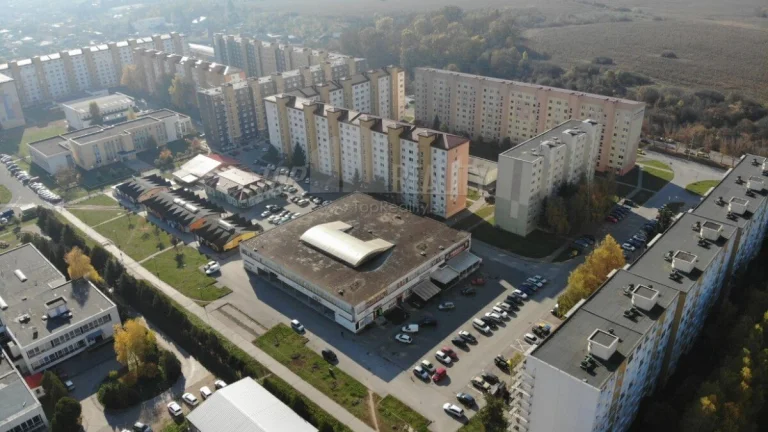 NA PRENÁJOM obchodné priestory v OC BODONA
