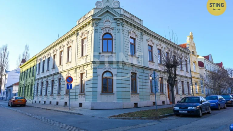 Prodej bytu 3+1 98 m2 , 131692