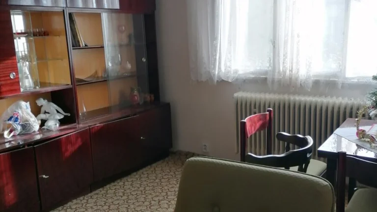 ZNÍŽENÁ CENA - Na predaj rodinný dom v tichej lokalite v Kol