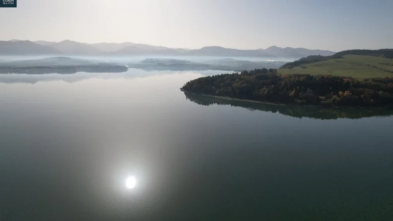 Na predaj pozemky pri Liptovskej Mare